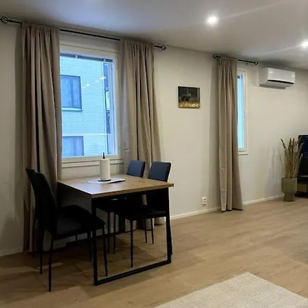 Kotimaailma Apartments#4 - Moderni, Tilava Kaksio Keskustassa * Seinäjoki